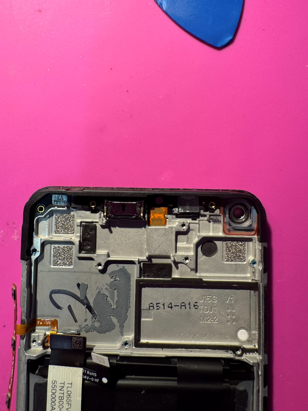 Smartphone Reparatur Schlitz